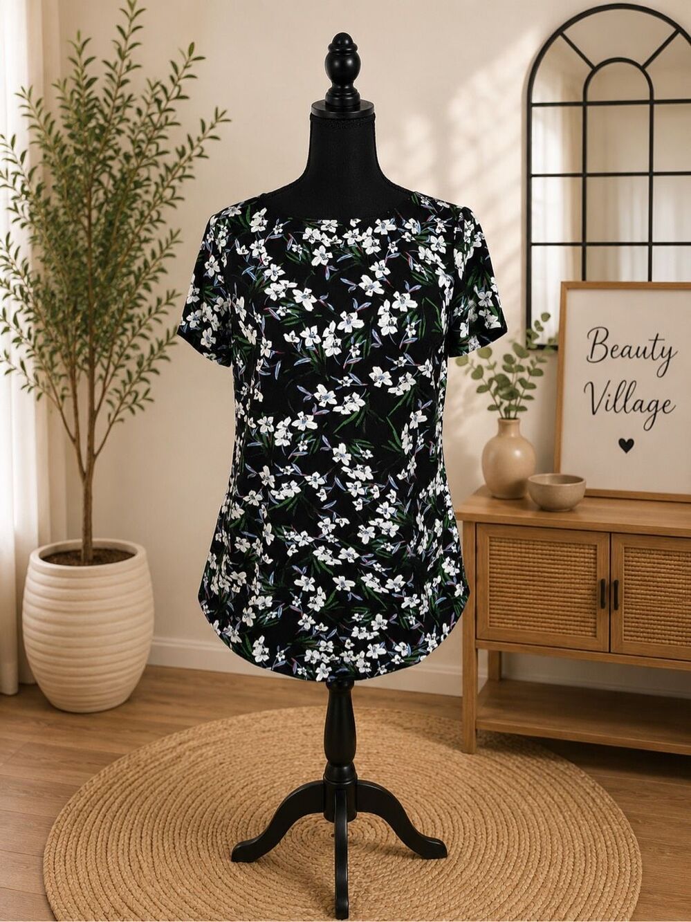 Banana Republic Black Floral Short Sleeve Shift Dress Size 2-175